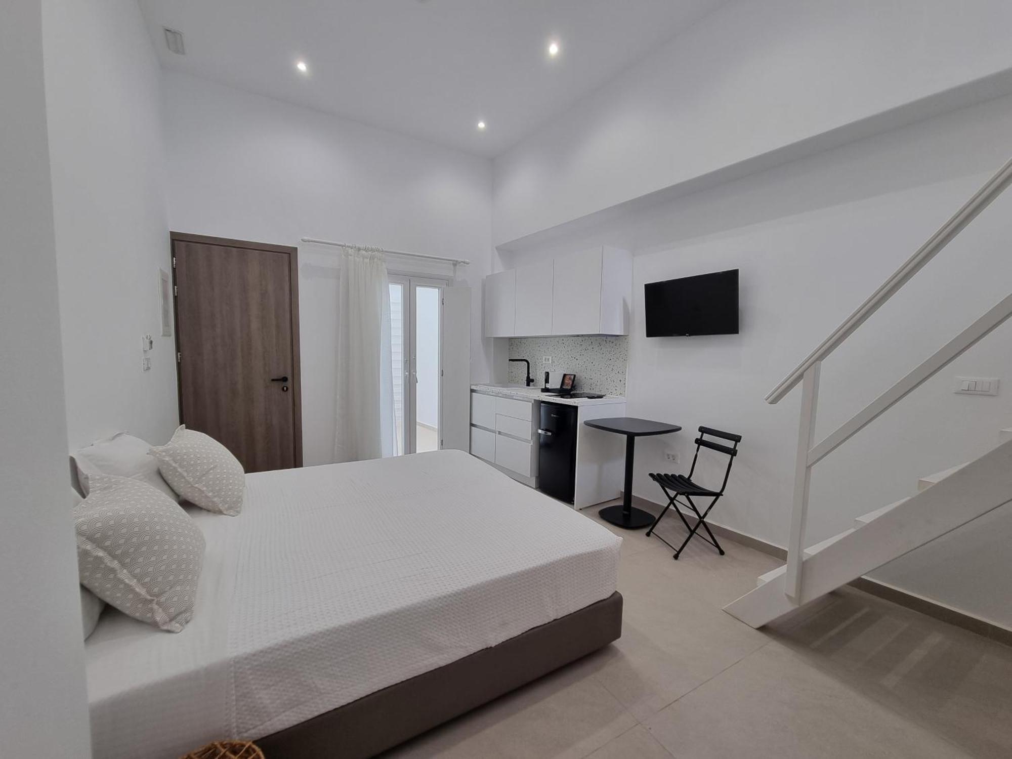 Majo Suites Hotel Agia Anna  Buitenkant foto