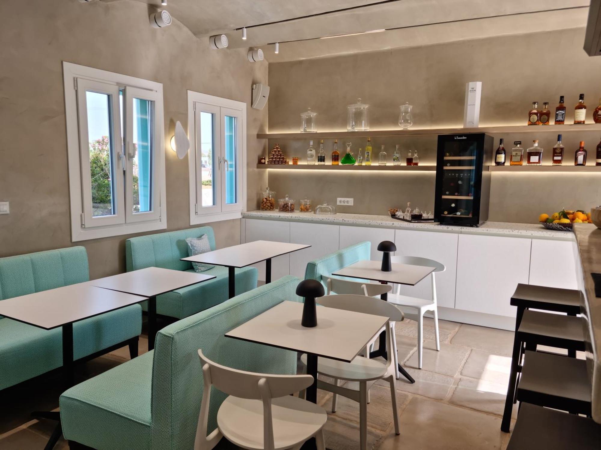 Majo Suites Hotel Agia Anna  Buitenkant foto