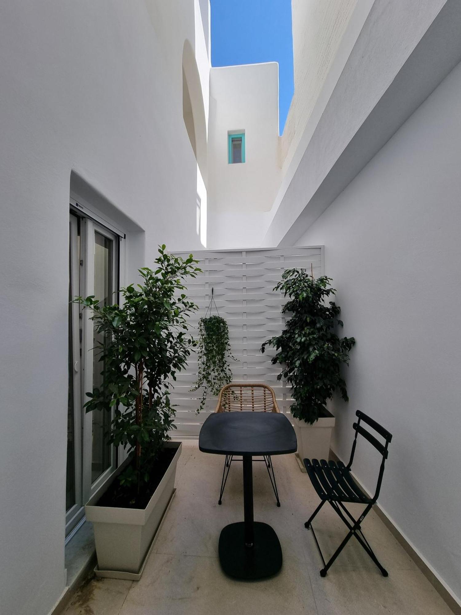Majo Suites Hotel Agia Anna  Buitenkant foto